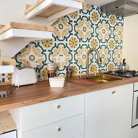 Eliana Holiday Sorrento アパート