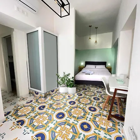 Eliana Holiday Sorrento Apartament