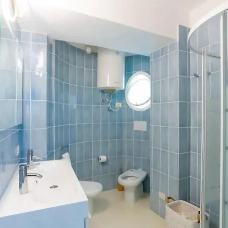 Eliana Apartment *