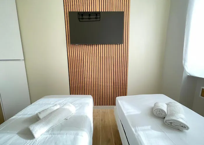 Eliana Holiday Sorrento