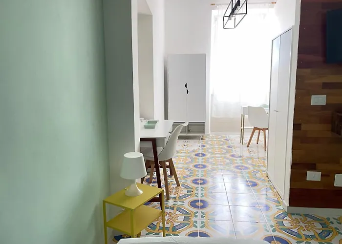 Eliana Holiday Sorrento Apartament *