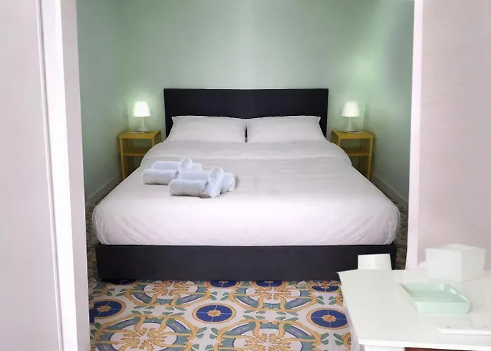 Eliana Holiday Sorrento Apartament